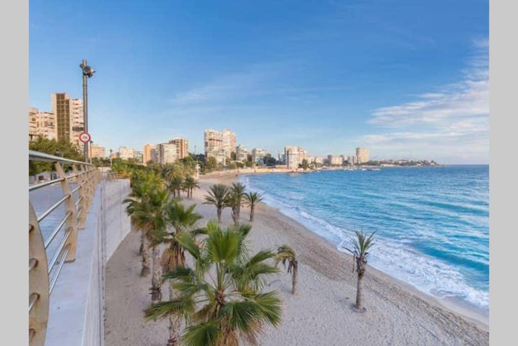 Apartment Playa Albufereta. Espectaculares Vistas Al Mar. *