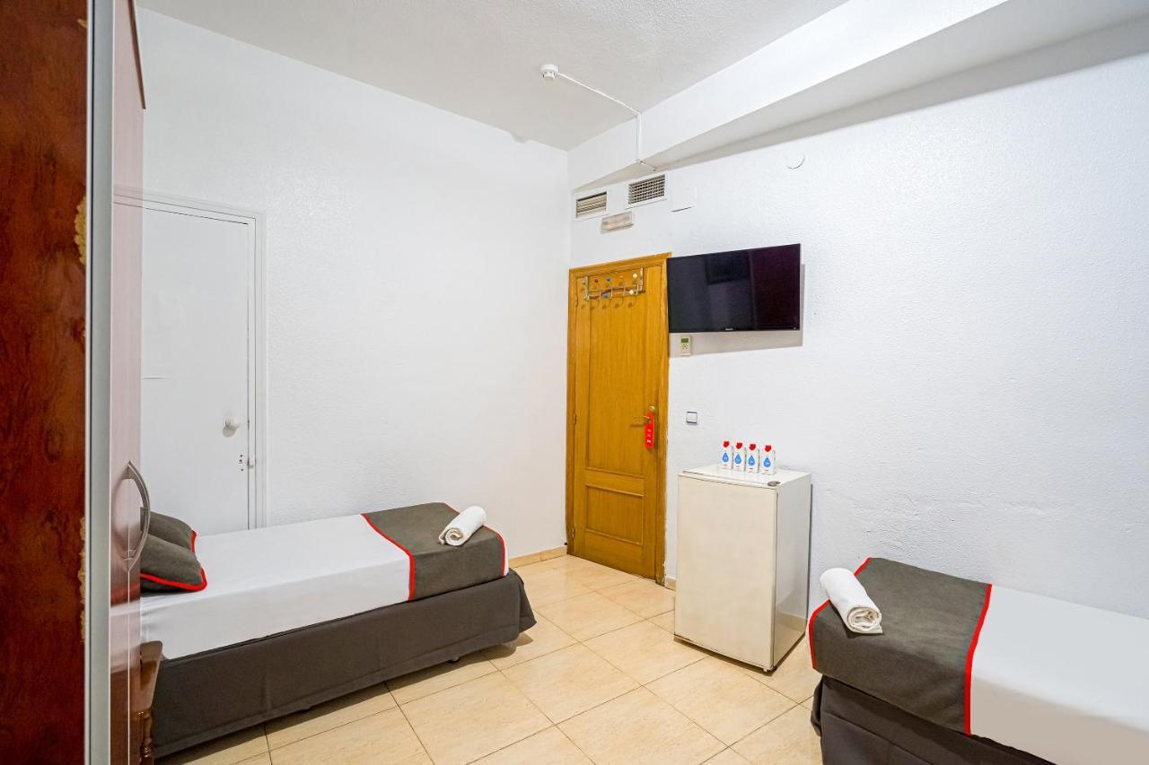 Hostel Ayuntamiento *