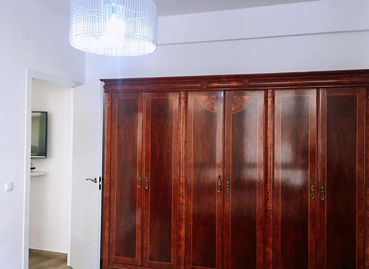 Apartment Centre ,plage Et Quartier Anime,wifi ,climatisation *
