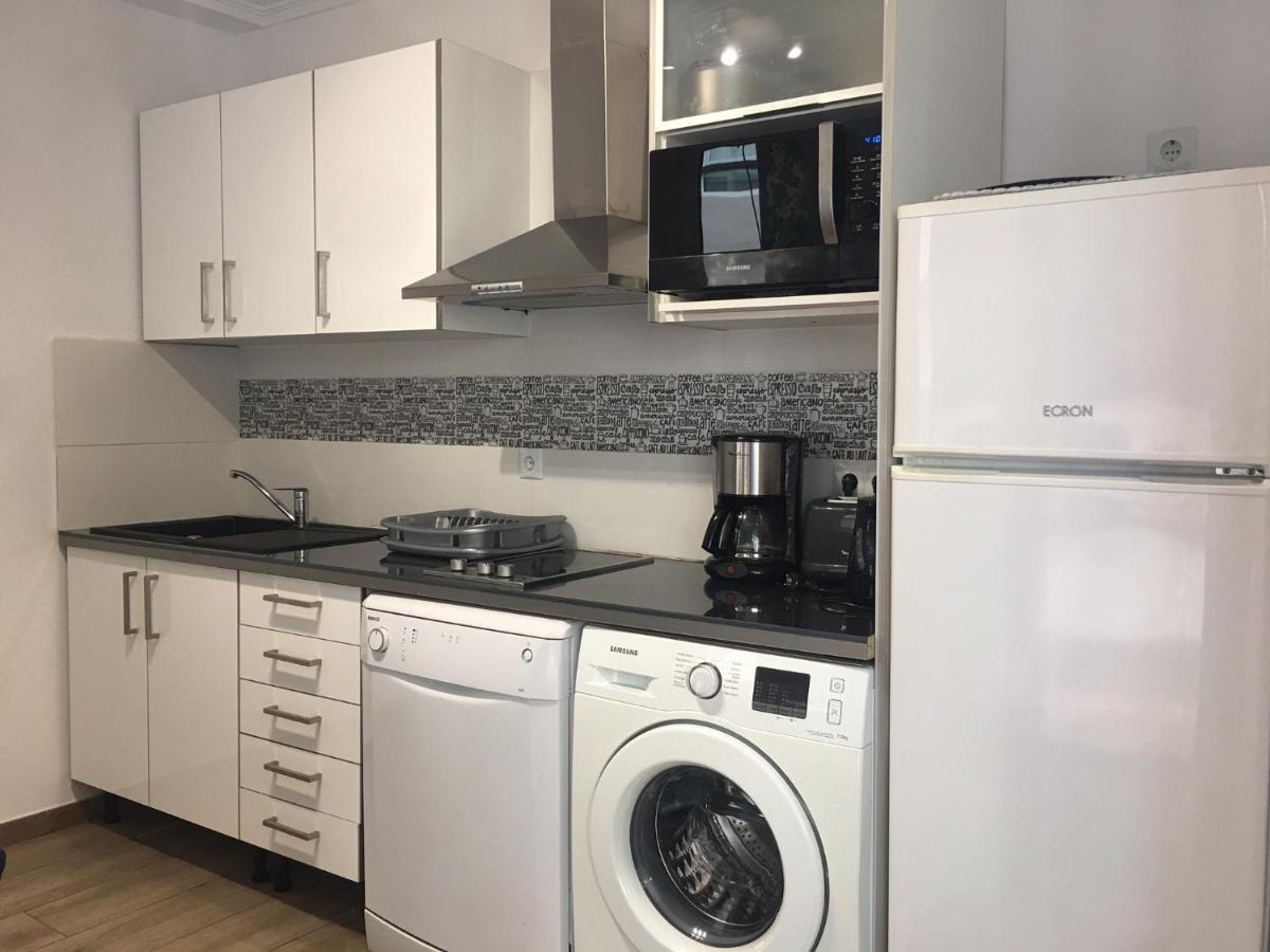 Centre ,plage Et Quartier Anime,wifi ,climatisation Alicante