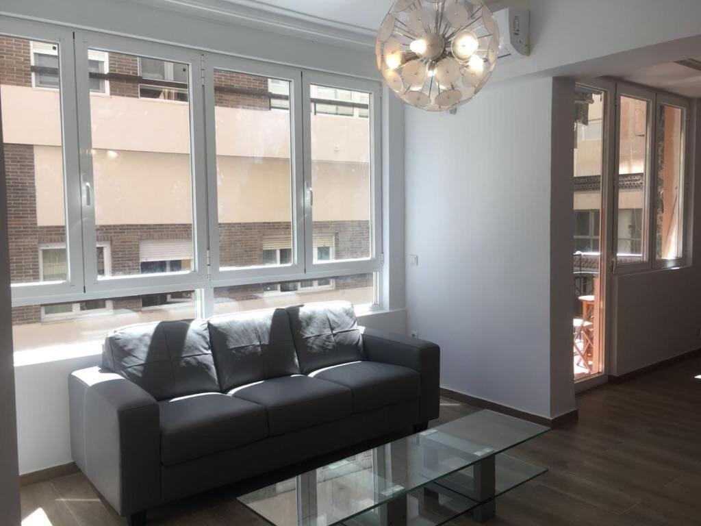 Centre ,plage Et Quartier Anime,wifi ,climatisation * Alicante