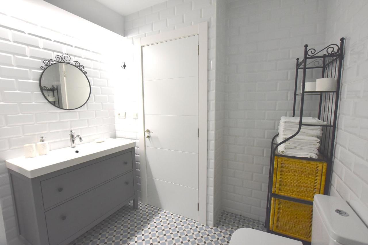 Apartamento Abad Najera Apartment *
