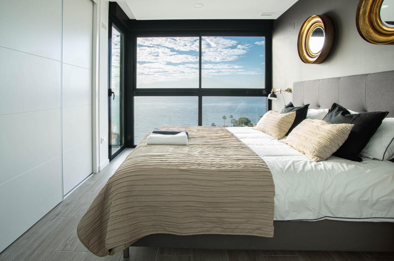 Modern Sea Front East Wind Apartment Alicante