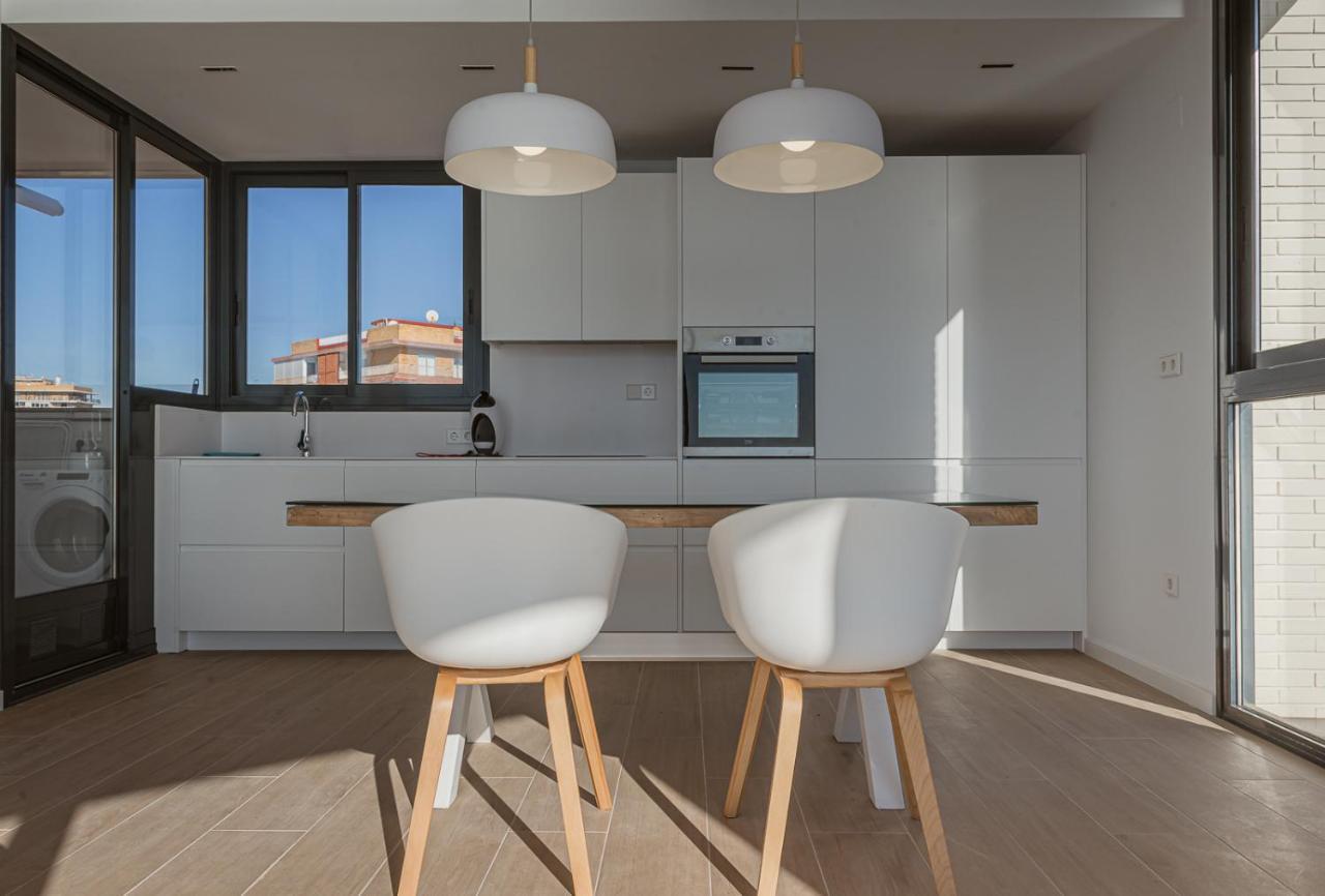 Apartment Modern Sea Front Jacuzzi Blue Sky Alicante