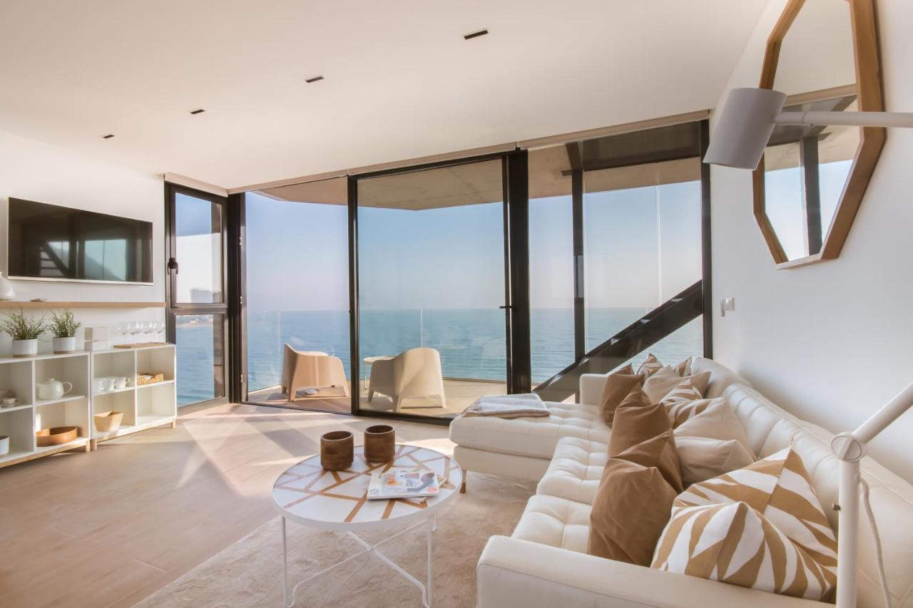 Modern Sea Front Jacuzzi Blue Sky Apartment Alicante
