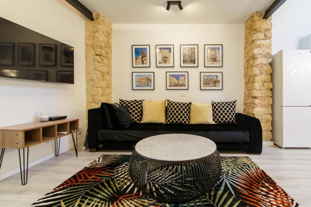 Luxury New Loft Centre & Castle, Apartment *