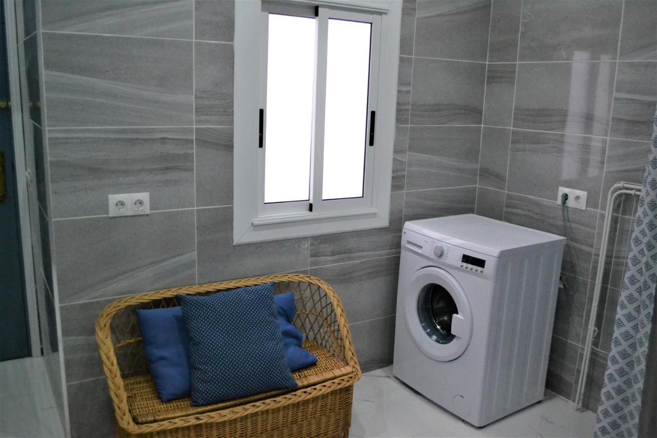 Genius Apartment *
