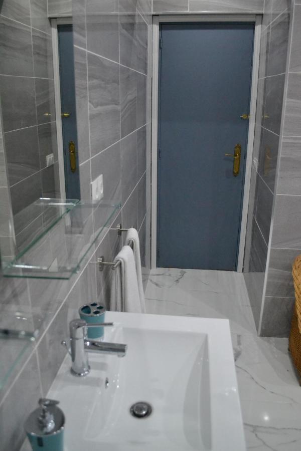 Apartment Genius