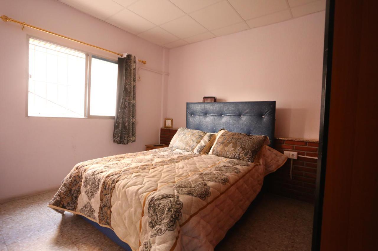 Hostel Penssion Dali Alicante