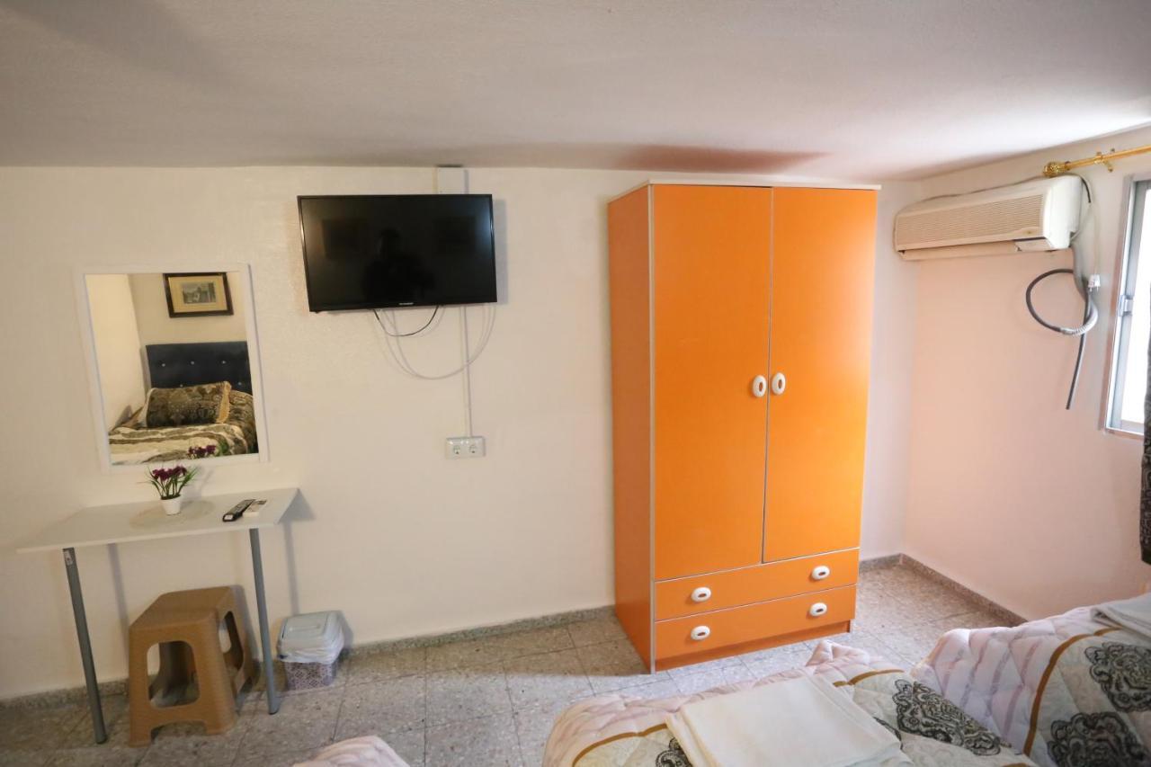 Hostel Penssion Dali Alicante