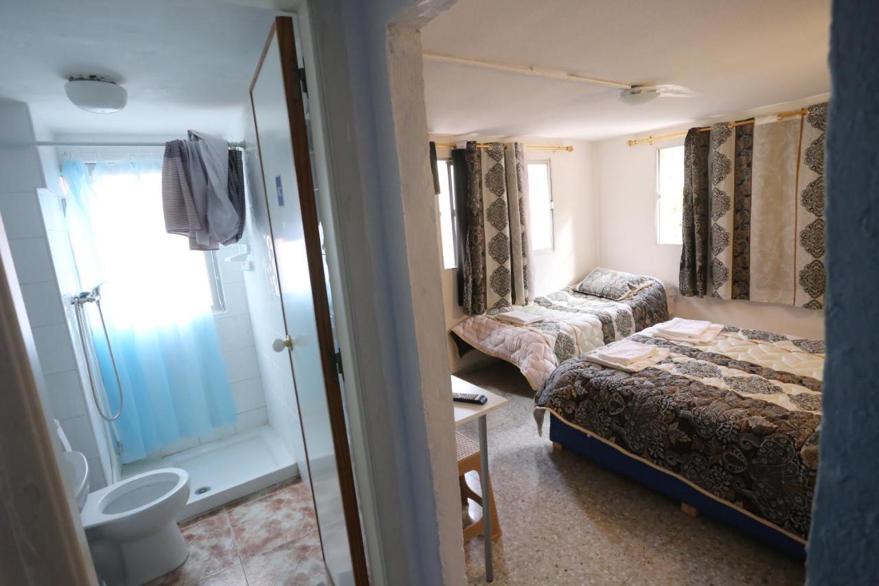 Hostel Penssion Dali Alicante