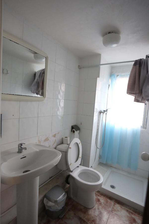 Penssion Dali Albergue Alicante