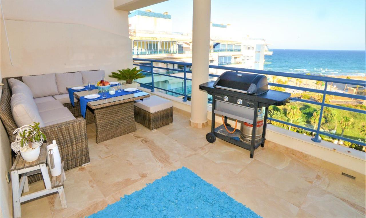 Luxury Penthouse,first Line *