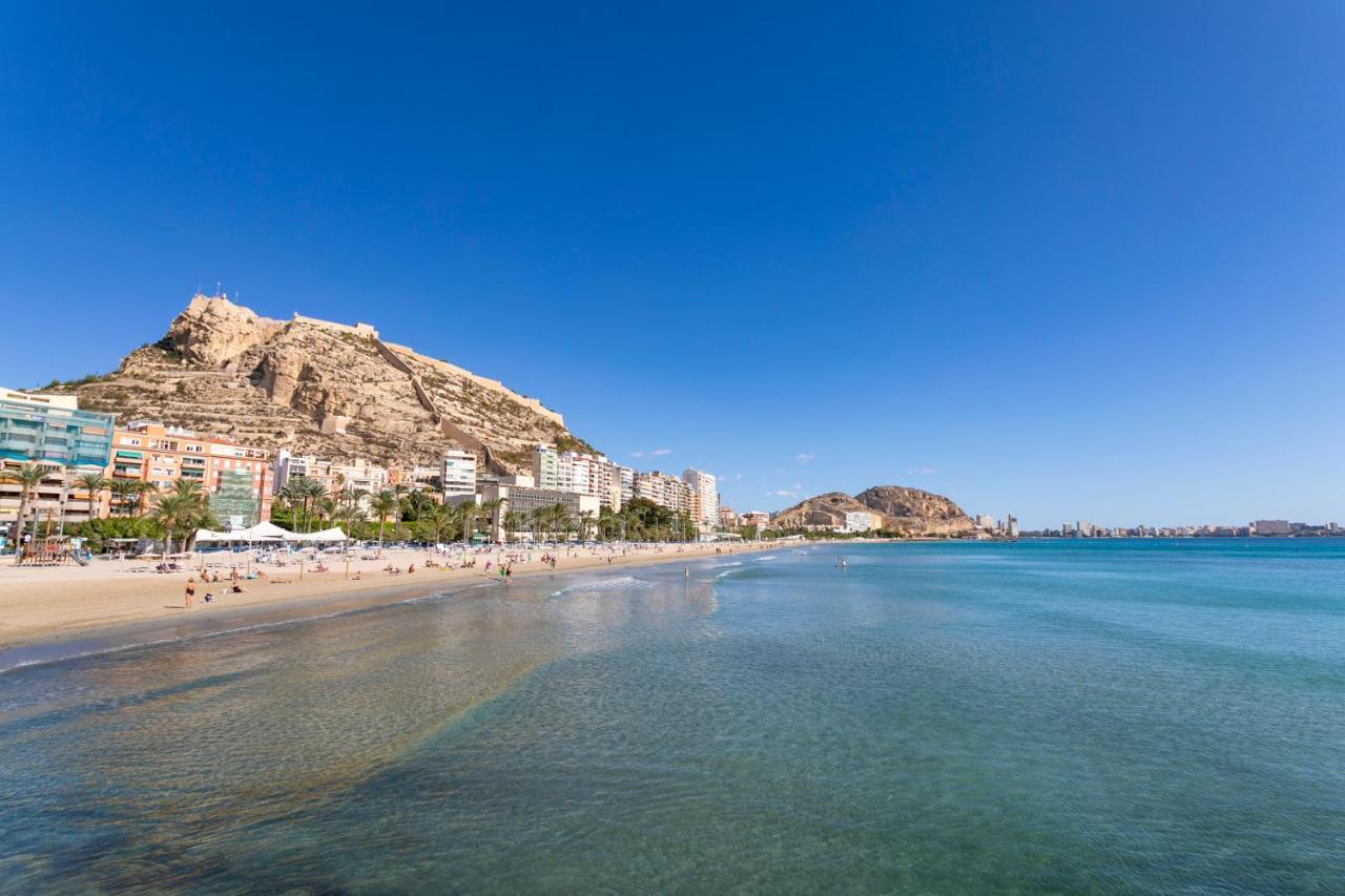 Suite, & Mountain View Alicante