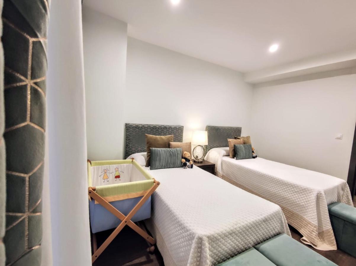 Huoneisto Luxury New Centre & Beach,
