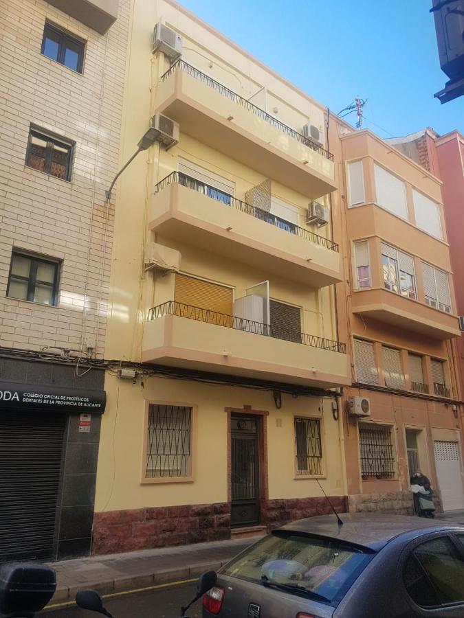 Calle San Carlos 132 Apartment