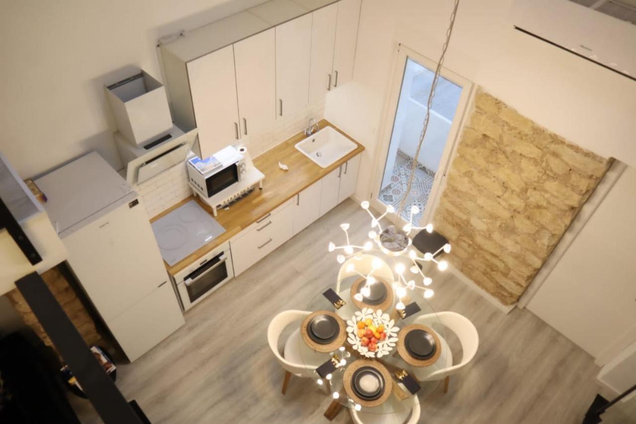Apartment Luxury New Loft Centre & Castle, *