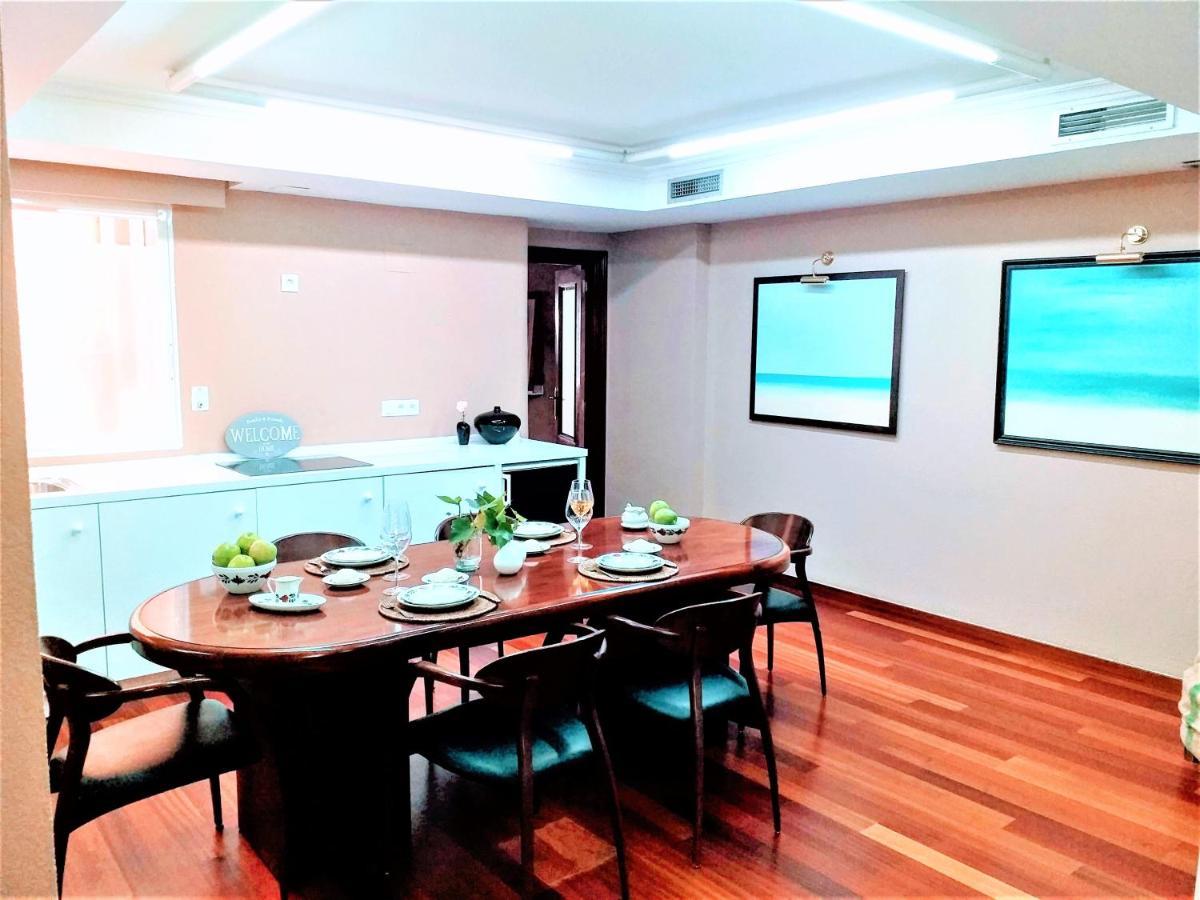 Huoneisto Large With Large And Sunny Terrace - Garden & Outdoor Gym , Center *