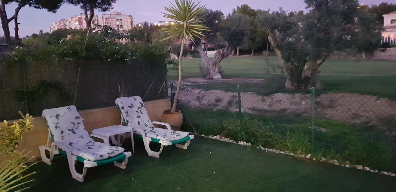 Bonalba Golf Ferienhaus Alicante