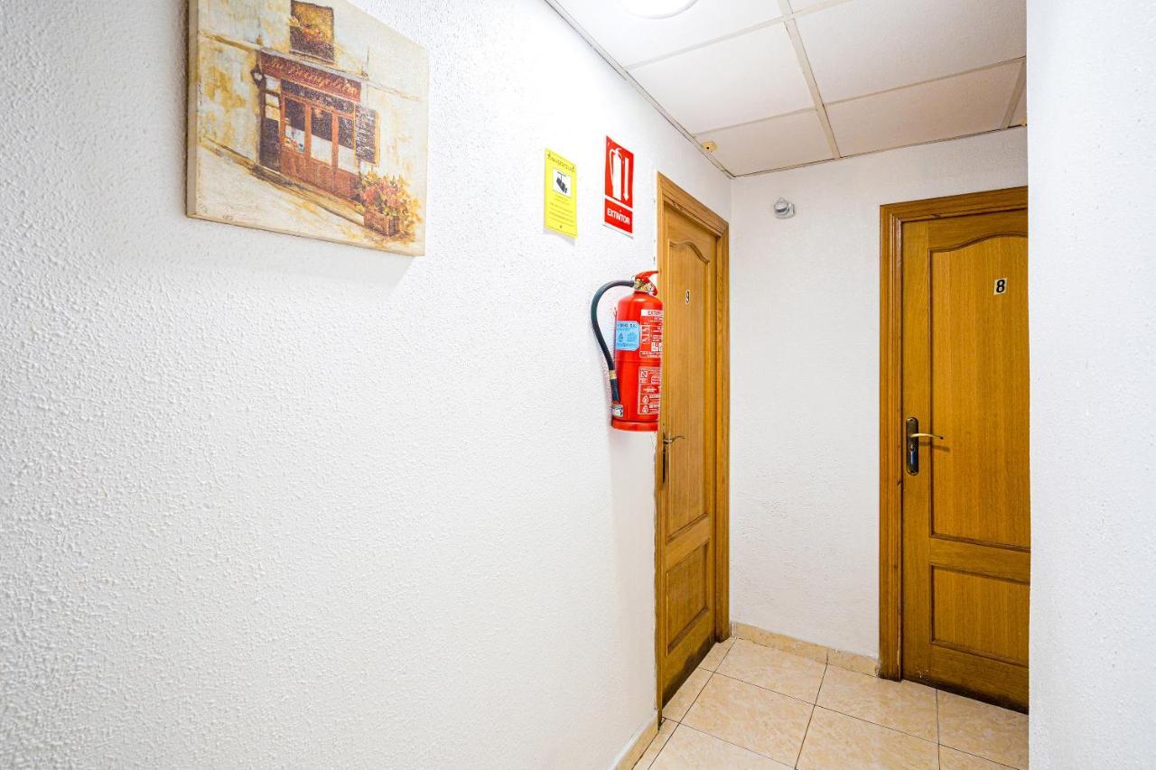 Ayuntamiento Hostel Alicante