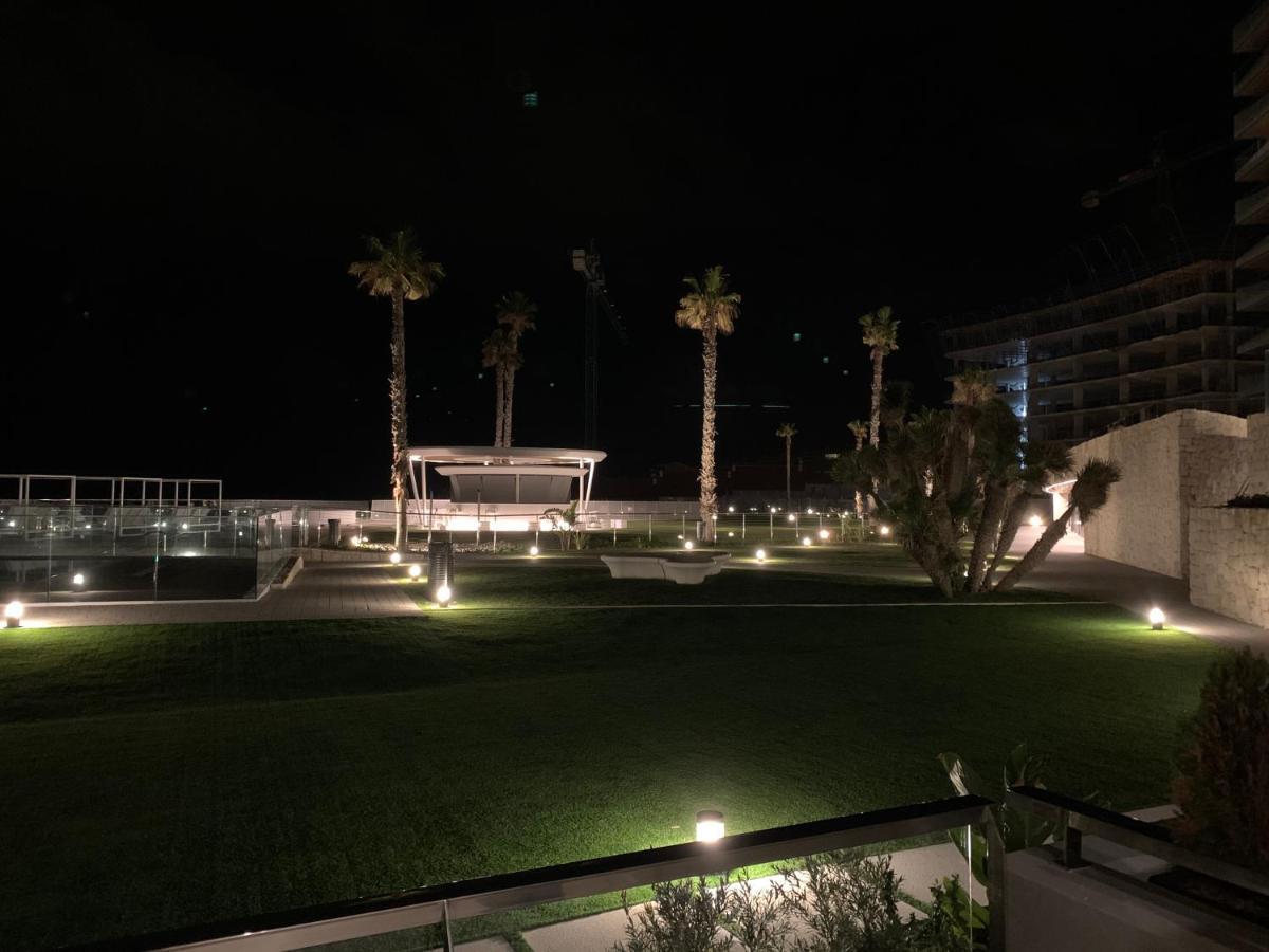 Huoneisto 5* Apt, Location, Playa San Juan, Heated Pool *