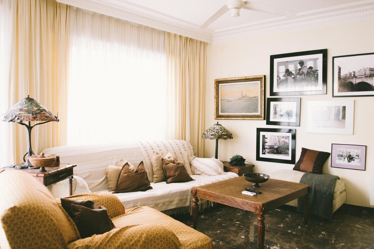 Bright In The Center Appartement