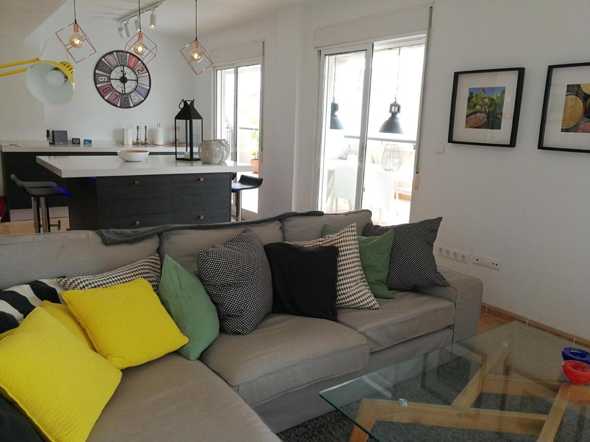 Modern Terrace Living Apartment