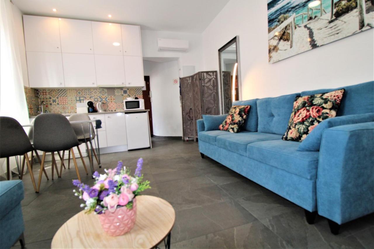 Apatrament Jacinto Apartment *