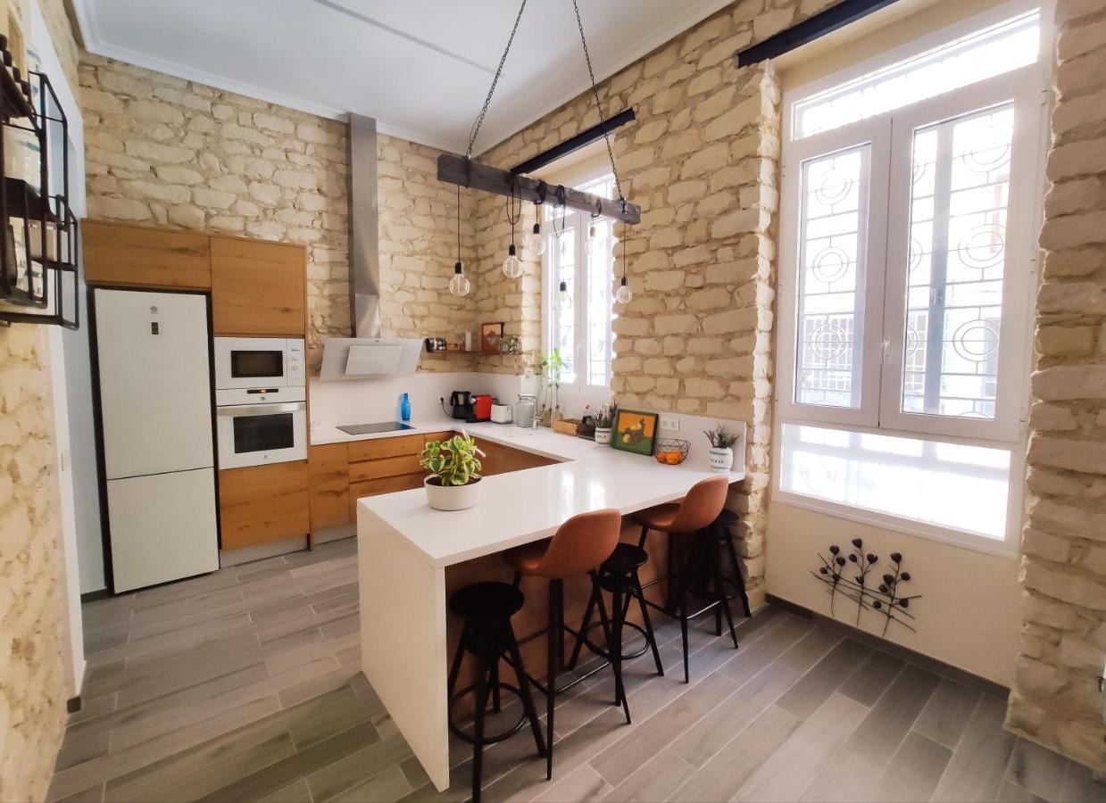 Bed & Breakfast Privada En Alojamiento Diferente Y Con Calidad En El Centro De Alicante! *