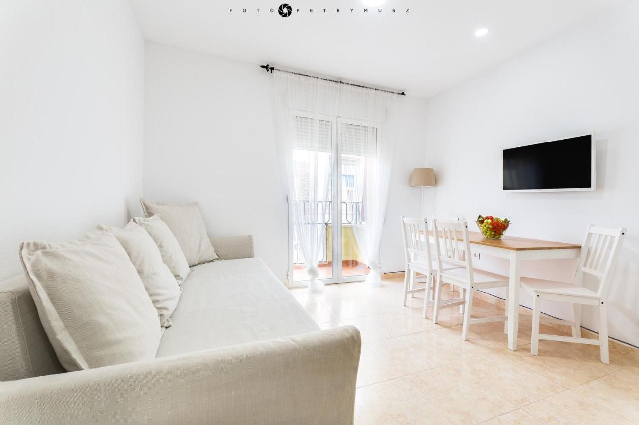 Amiga Apartamento *
