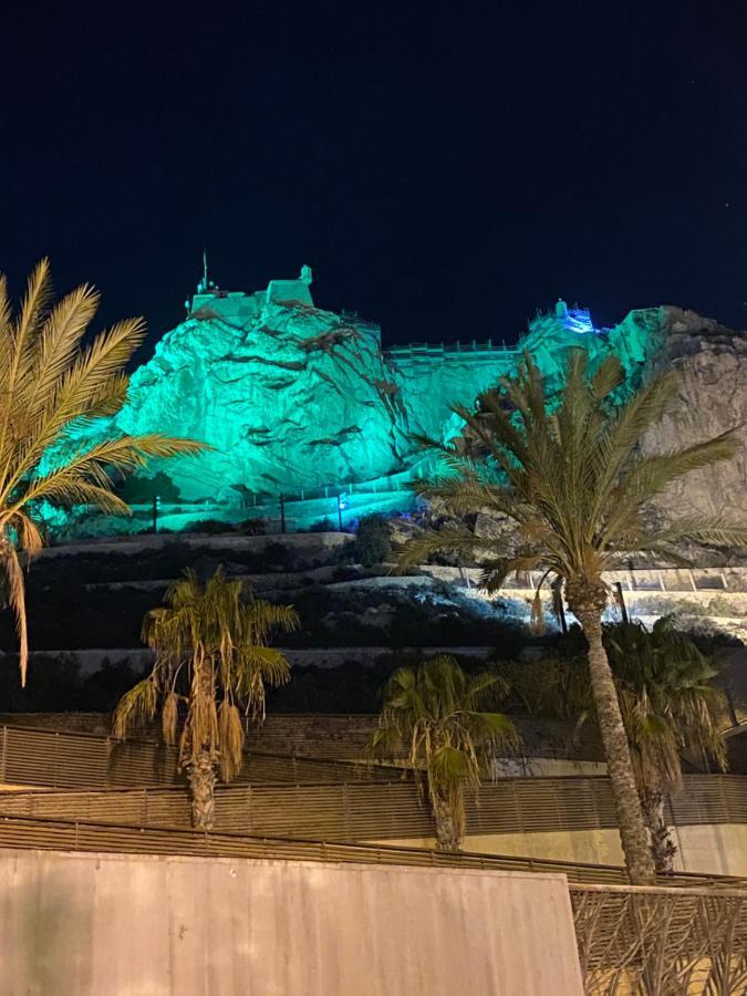 Magic Atico In The Heart Of The Old Town Alicante