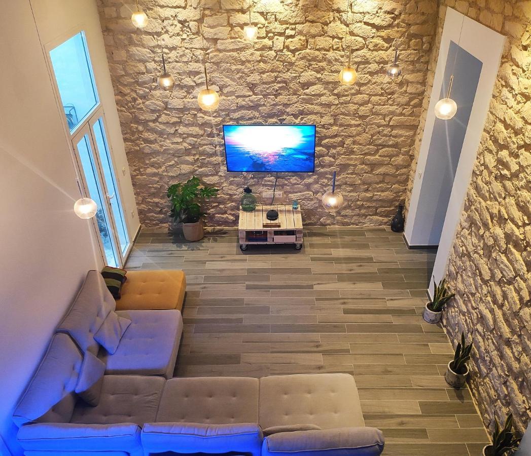 Privada En Alojamiento Diferente Y Con Calidad En El Centro De Alicante! Bed & Breakfast Alicante
