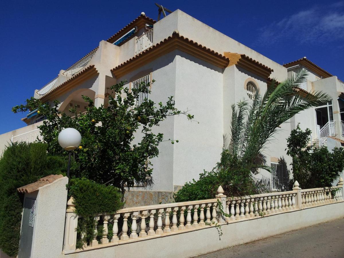 Flamenca - 10 Sleeps Alicante