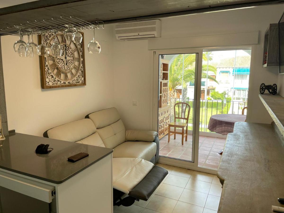 Apartamento Lago Jardin 167 *
