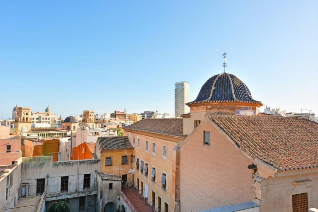 Penthouse In Old City Center By Nras Appartement