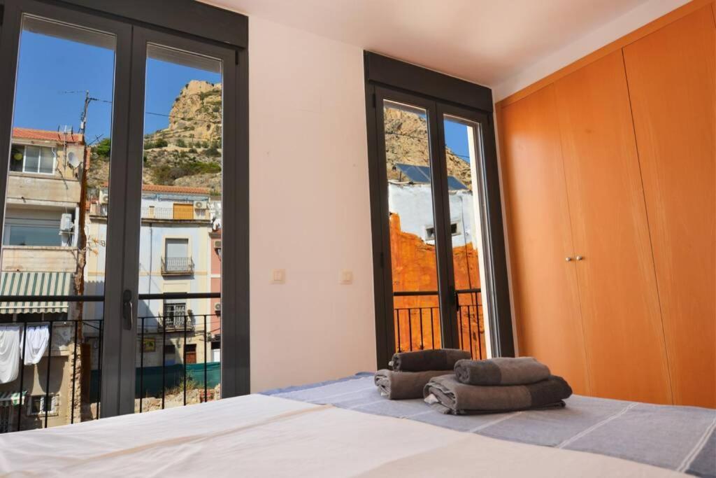 Penthouse In Old City Center By Nras * Alicante