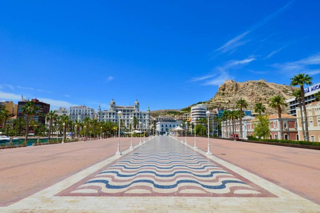 Penthouse In Old City Center By Nras * Alicante