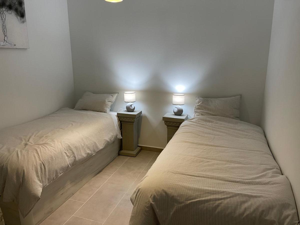 Luxury 4 Bed Private With Option Of Heated Pool In Villamartin Villa Alicante