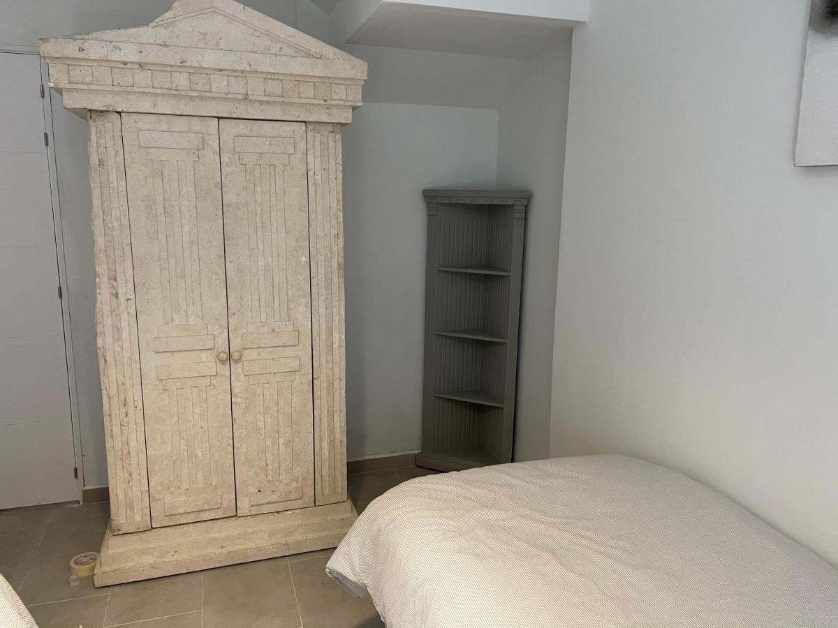 Luxury 4 Bed Private With Option Of Heated Pool In Villamartin Alicante