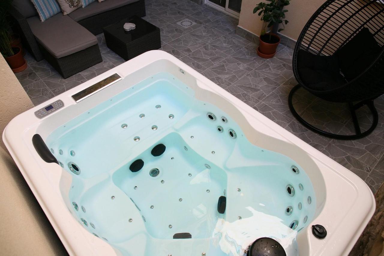 Appartement Jazmin 6 *