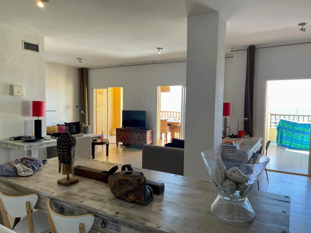 Huoneisto Campomanes Luxury Terrace Alicante
