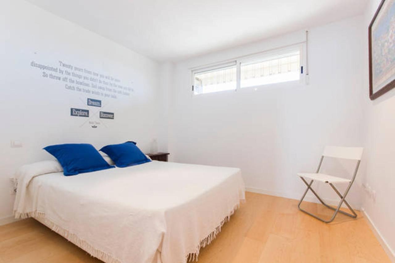 Beach & Chic Cabo Huertas Apartment
