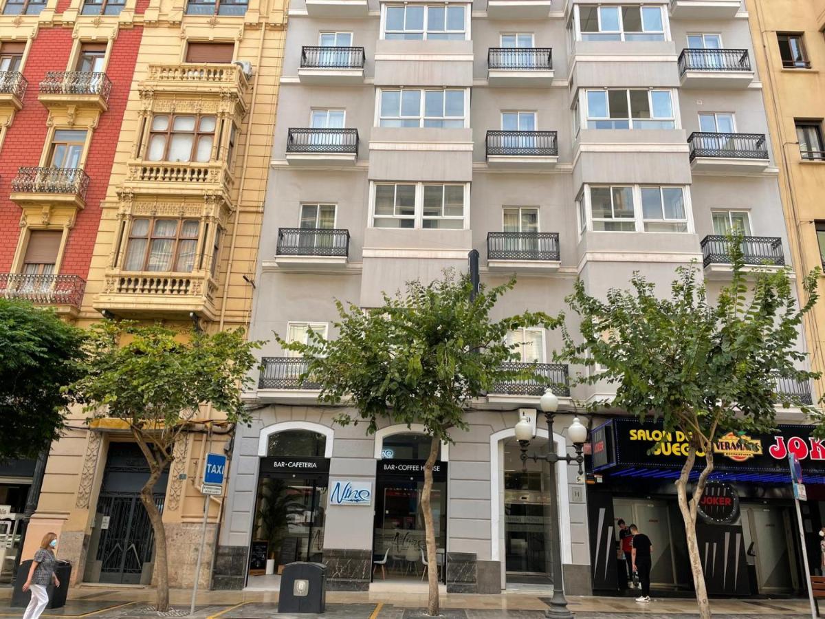 Mendez Nunez Hotel