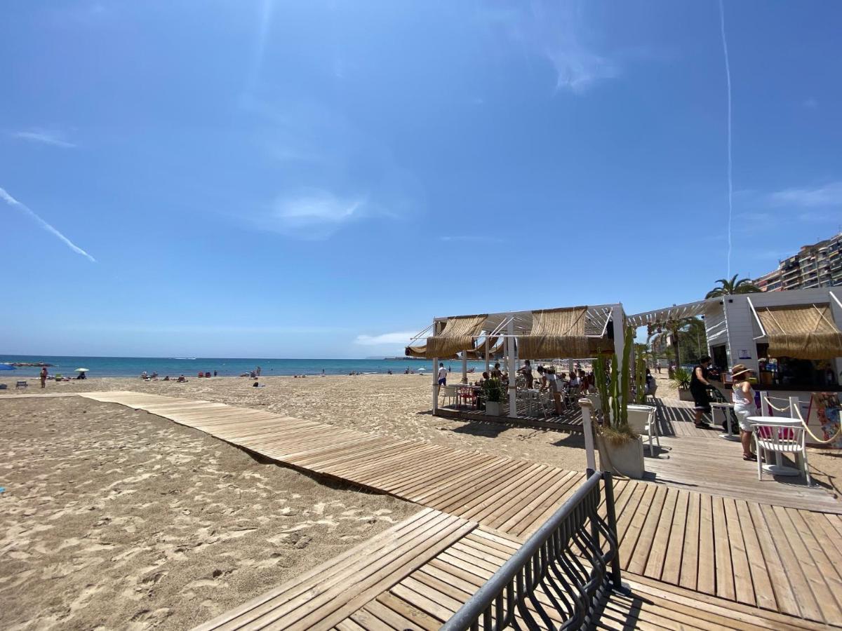 Apartment Calle San Carlos 132 *