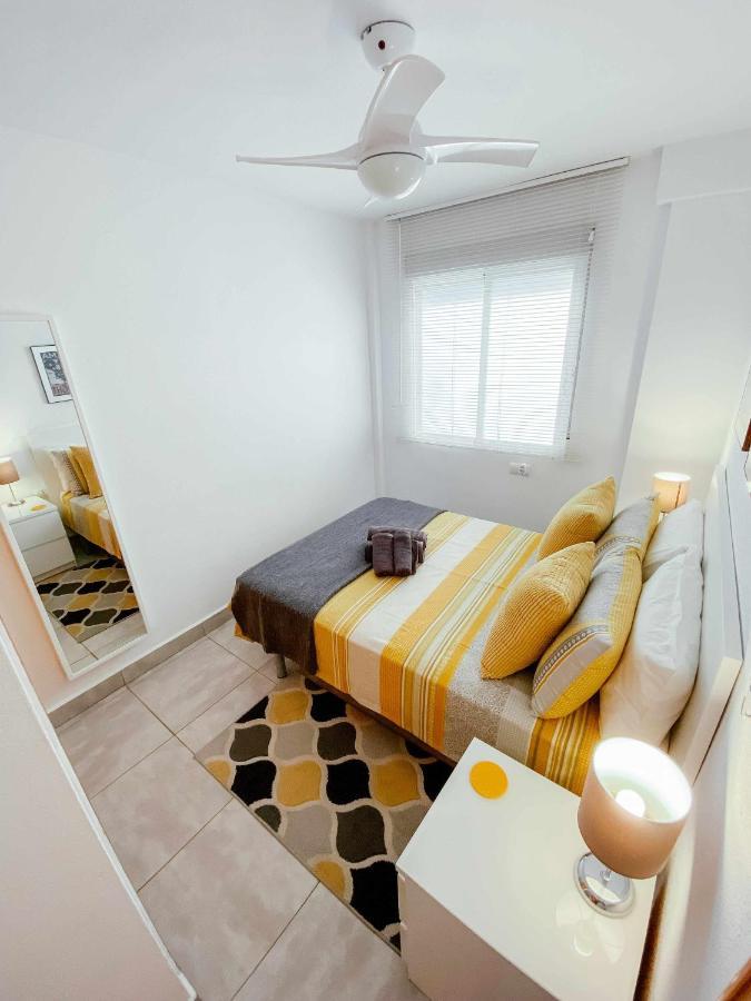 Stunning 2 Bedroom With Pool View * Alicante