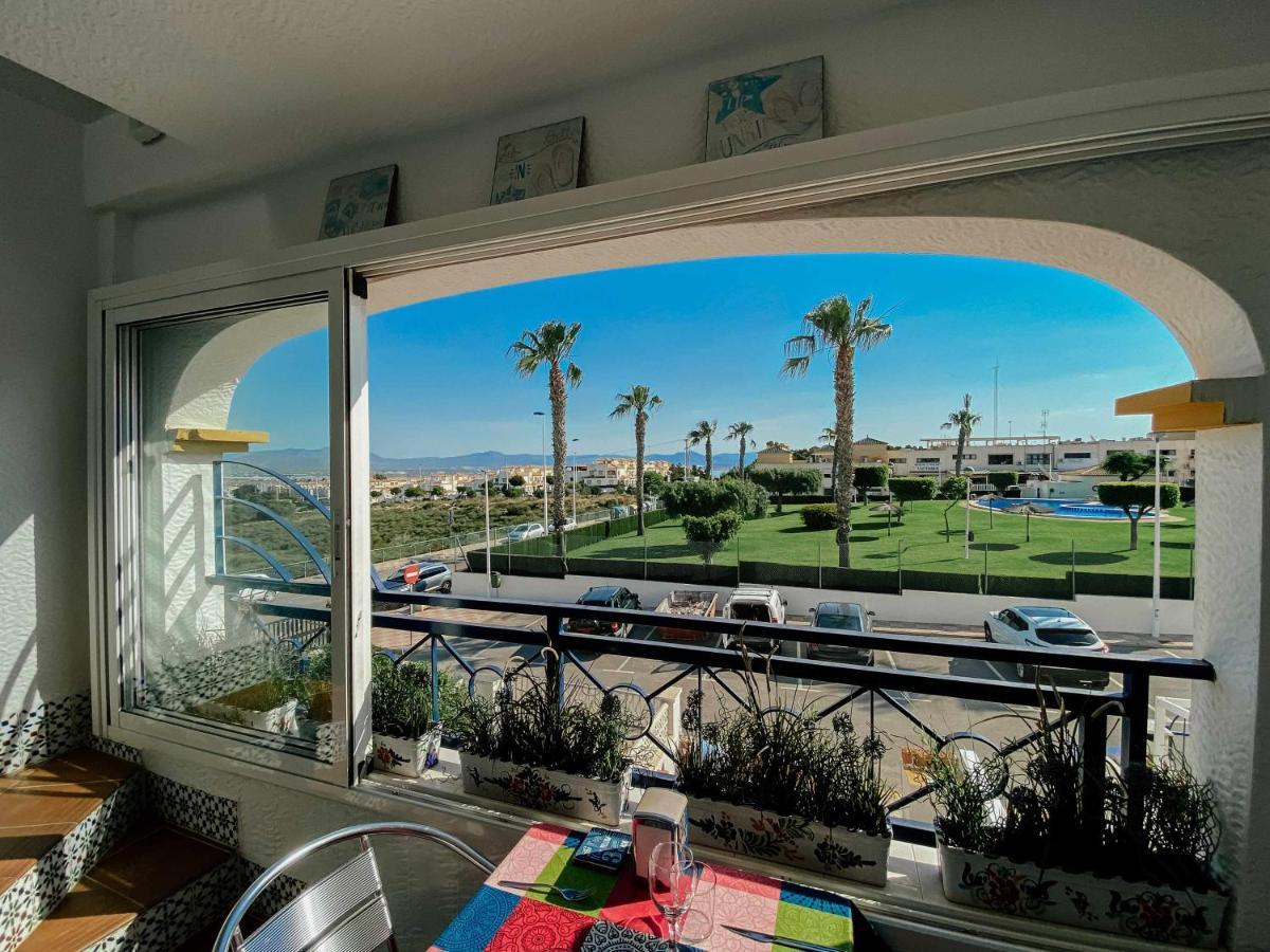 Appartement Stunning 2 Bedroom With Pool View Alicante