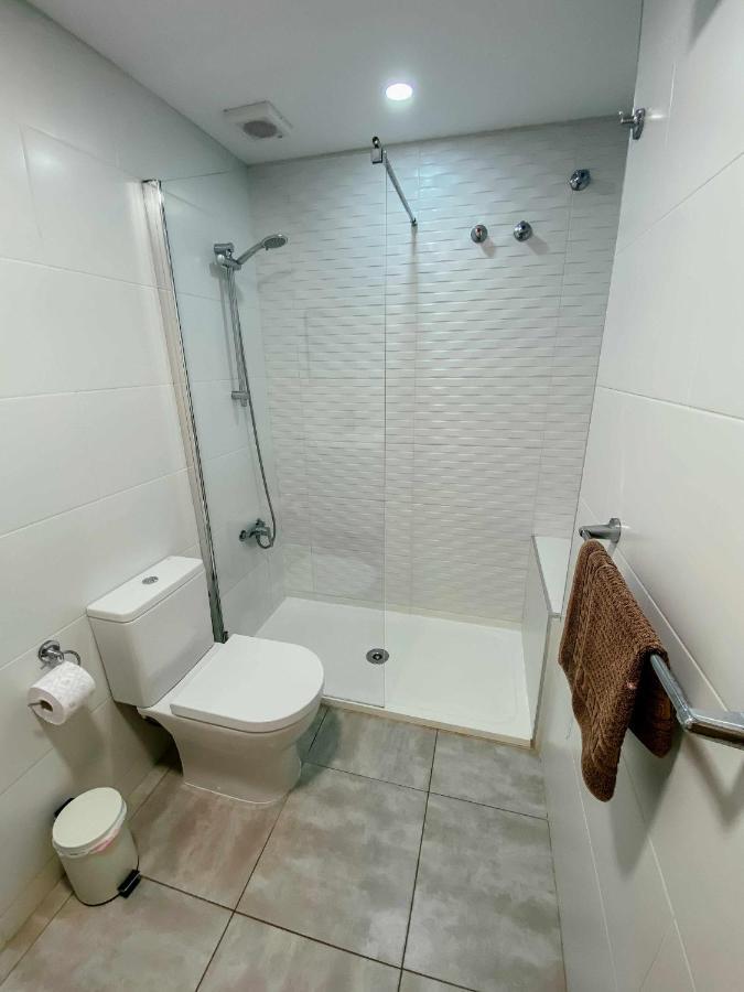 Stunning 2 Bedroom With Pool View Appartement