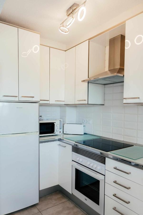 Stunning 2 Bedroom With Pool View