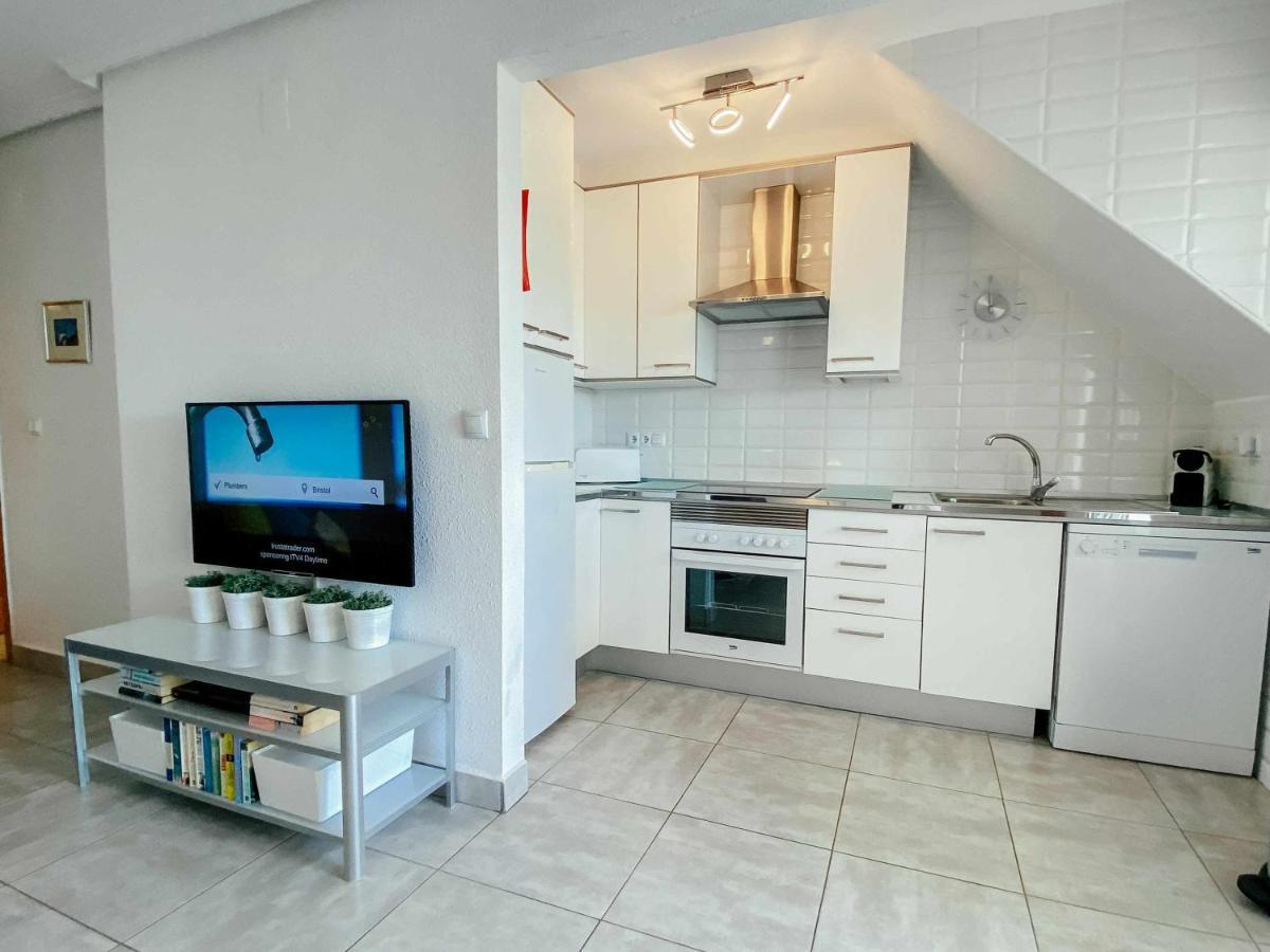 Appartement Stunning 2 Bedroom With Pool View Alicante