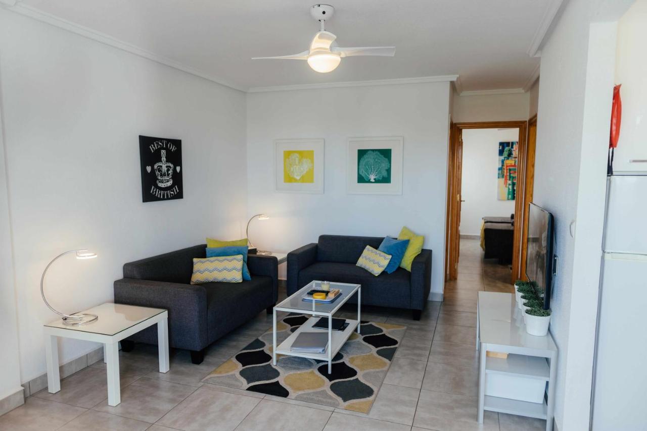 Stunning 2 Bedroom With Pool View Appartement *